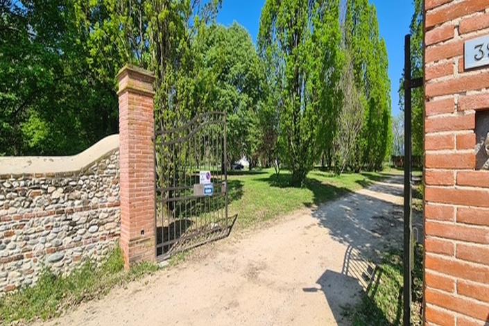 Image No.22-4 Bed Country House for sale