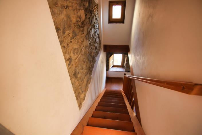 Image No.23-2 Bed Apartment for sale