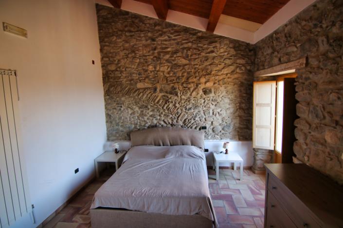 Image No.26-2 Bed Apartment for sale