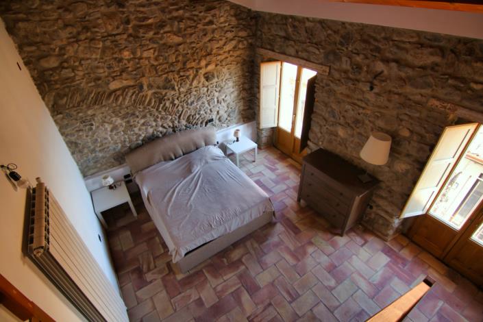 Image No.32-2 Bed Apartment for sale