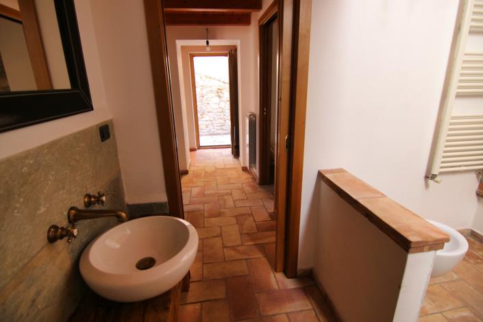 Image No.42-2 Bed Apartment for sale