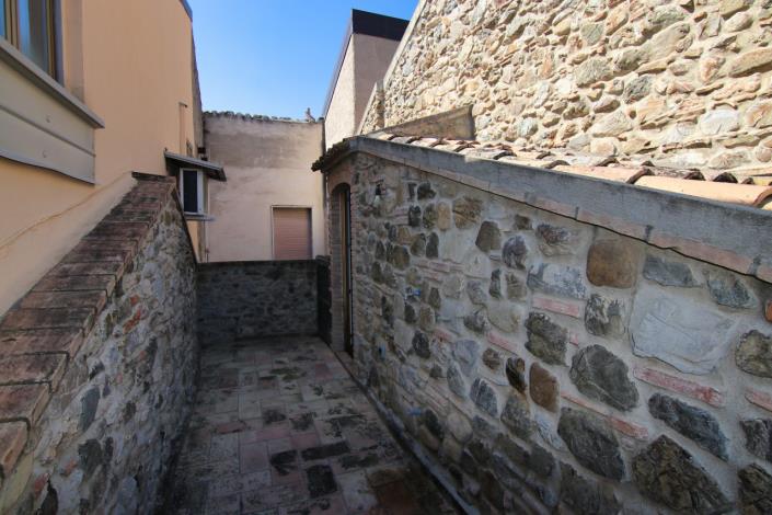 Image No.47-2 Bed Apartment for sale