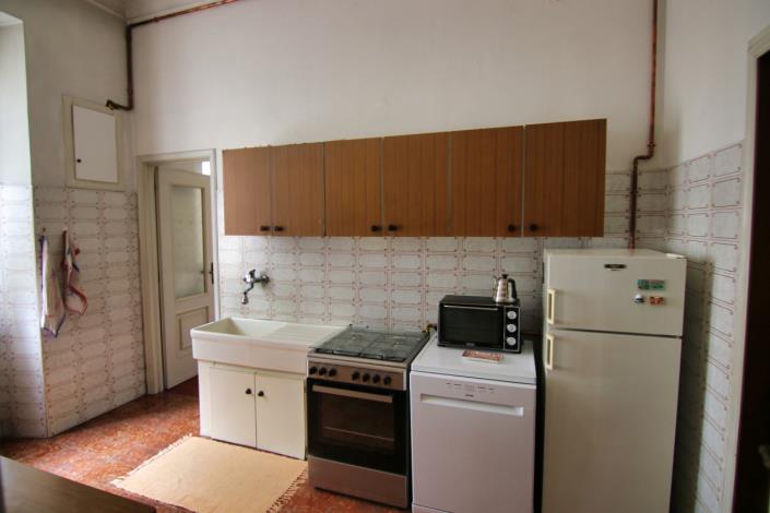 Image No.20-2 Bed Apartment for sale