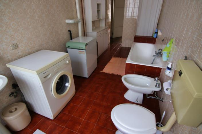 Image No.29-2 Bed Apartment for sale