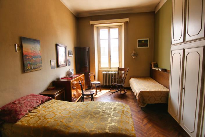 Image No.50-2 Bed Apartment for sale