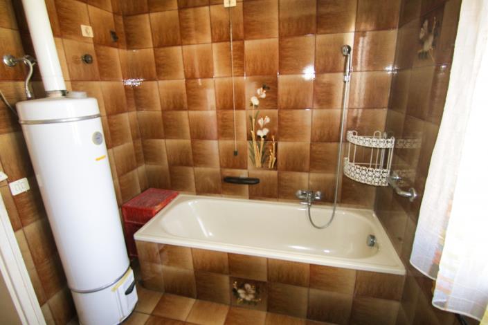 Image No.29-5 Bed House for sale