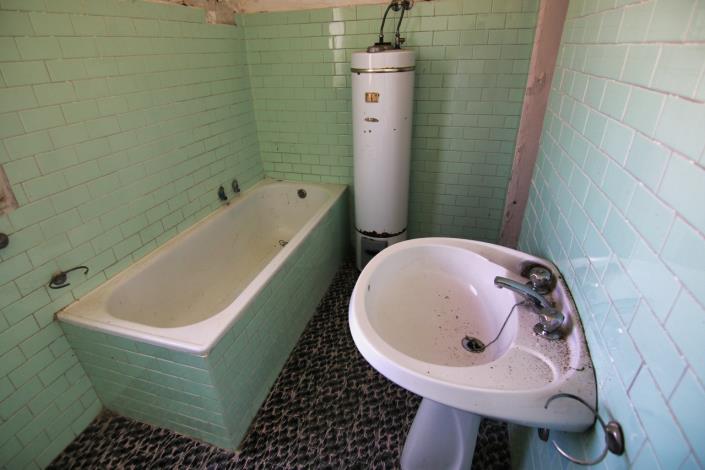 Image No.51-5 Bed House for sale