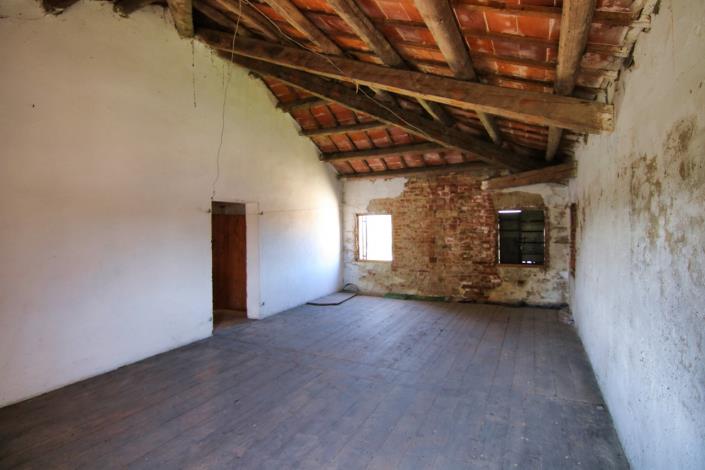 Image No.55-5 Bed House for sale