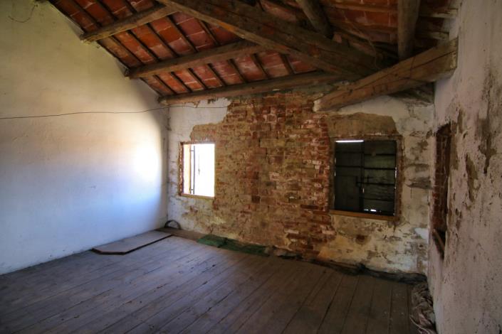 Image No.56-5 Bed House for sale