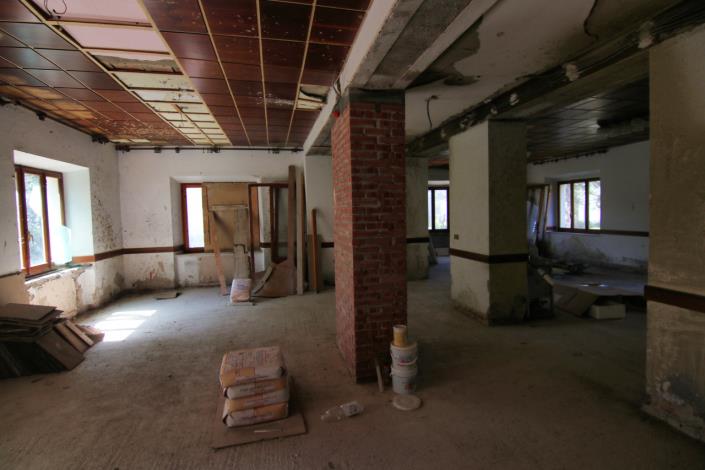 Image No.32-10 Bed Hotel for sale