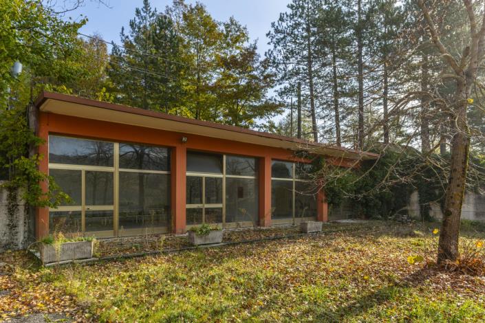 Image No.55-10 Bed Hotel for sale