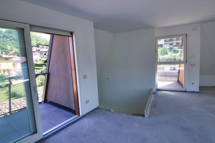 Image No.41-3 Bed Duplex for sale