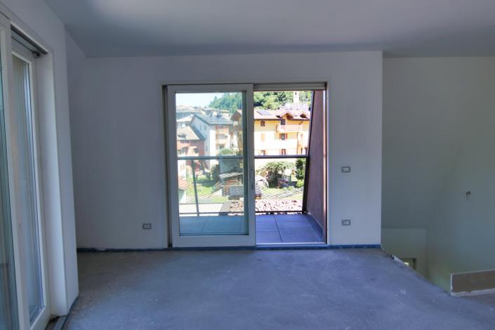 Image No.42-3 Bed Duplex for sale