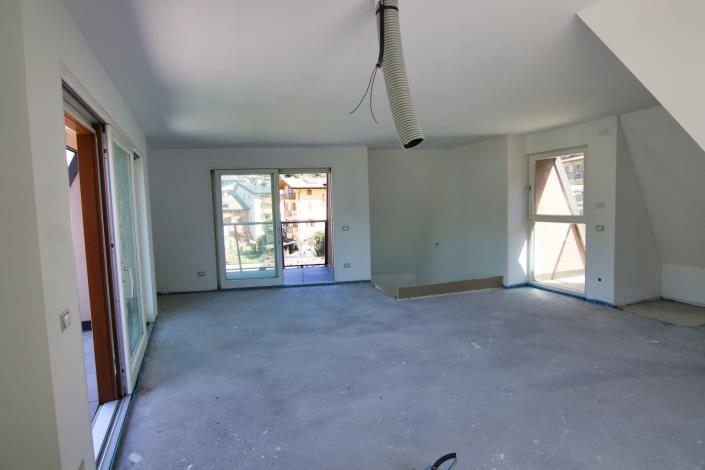 Image No.54-3 Bed Duplex for sale