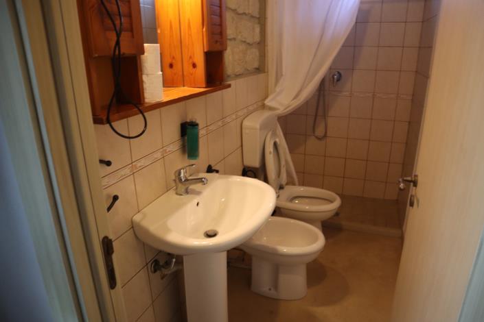 Image No.58-4 Bed Villa for sale