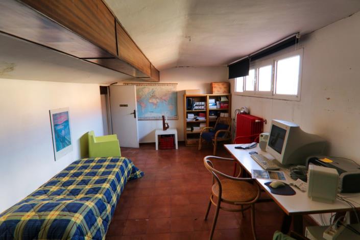 Image No.24-4 Bed Duplex for sale