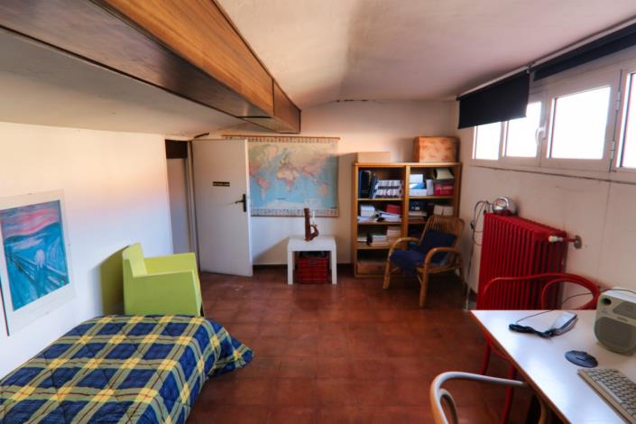 Image No.25-4 Bed Duplex for sale