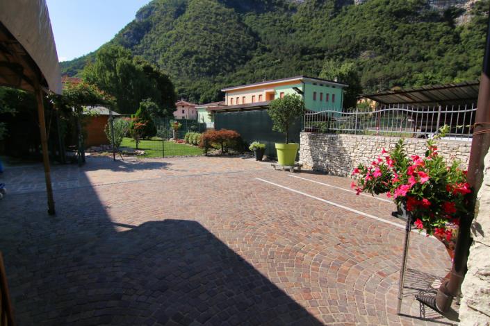 Image No.47-4 Bed House for sale