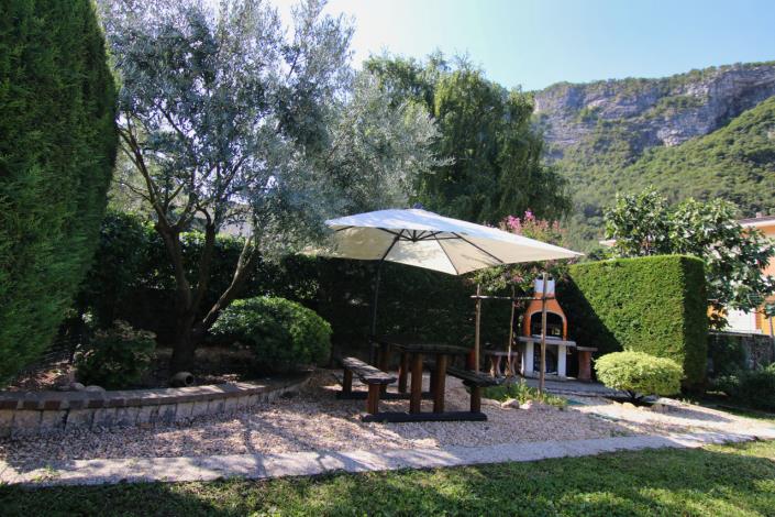 Image No.50-4 Bed House for sale