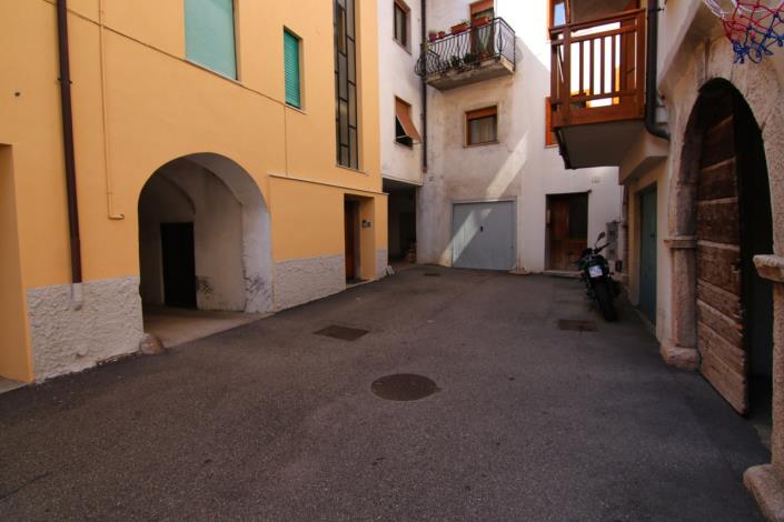 Image No.60-4 Bed House for sale