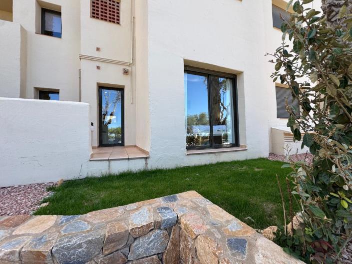 Image No.8-2 Bed Apartment for sale