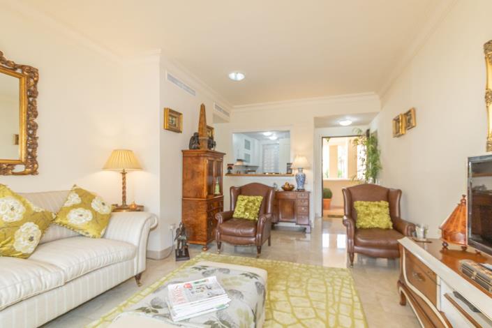 Image No.4-2 Bed Apartment for sale