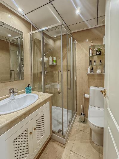 Image No.17-3 Bed Apartment for sale