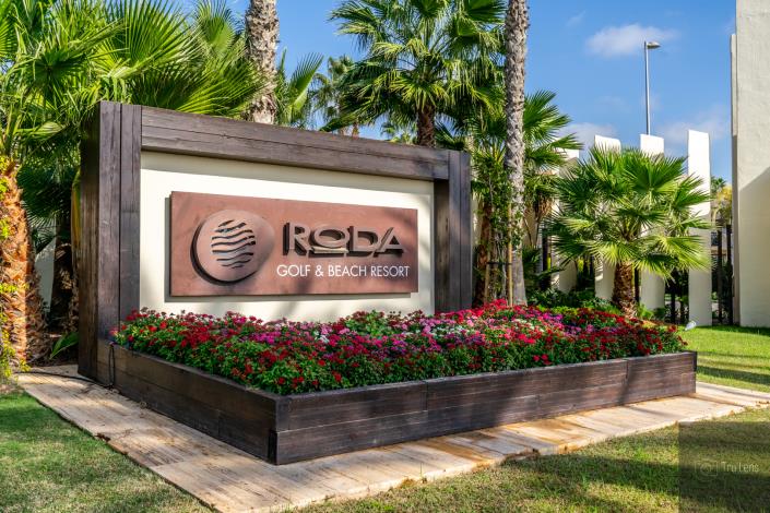 Image No.19-2 Bed Apartment for sale