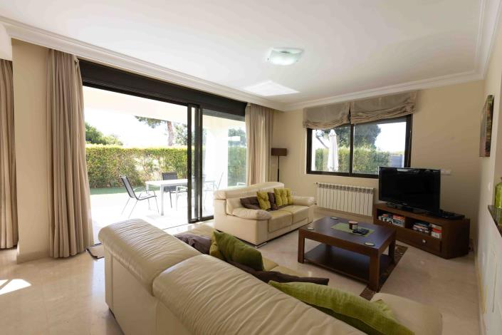 Image No.3-4 Bed Villa / Detached for sale