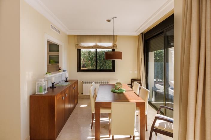 Image No.32-4 Bed Villa / Detached for sale