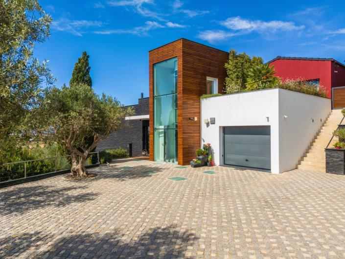 Image No.7-4 Bed Villa / Detached for sale