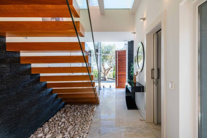 Image No.9-4 Bed Villa / Detached for sale