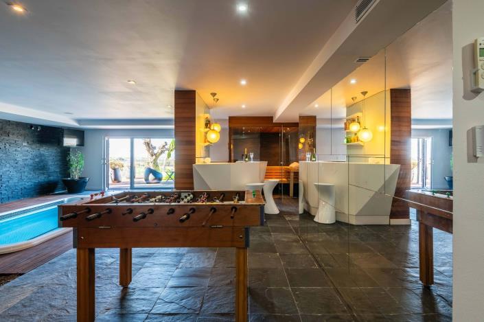 Image No.46-4 Bed Villa / Detached for sale