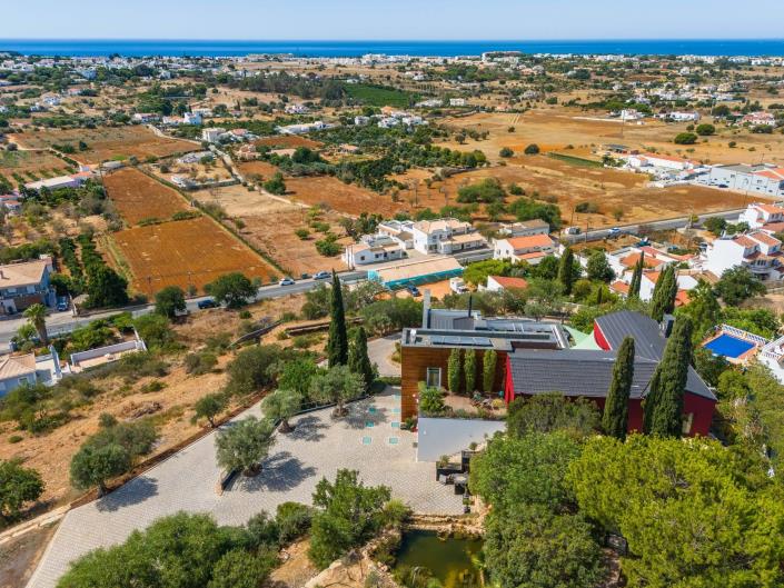 Image No.49-4 Bed Villa / Detached for sale