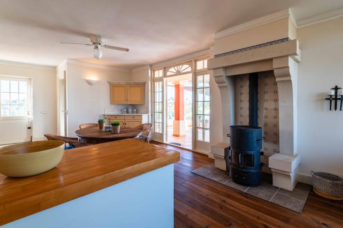 Image No.26-5 Bed Villa / Detached for sale