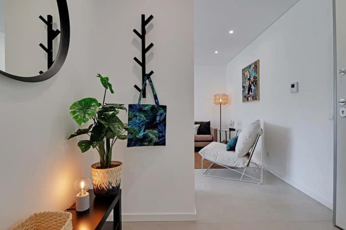 Image No.8-2 Bed Apartment for sale