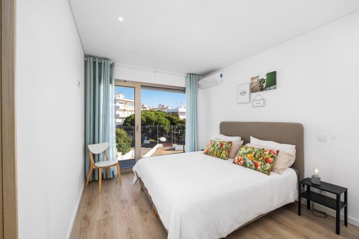 Image No.14-2 Bed Apartment for sale