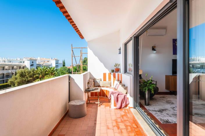 Image No.24-3 Bed Townhouse for sale