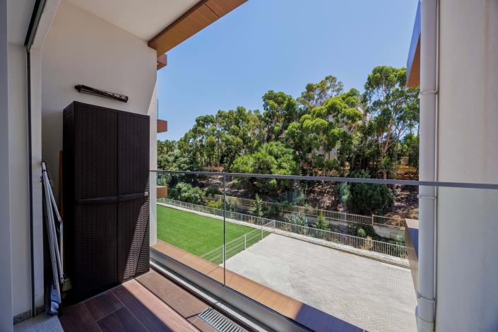 Image No.19-3 Bed Apartment for sale