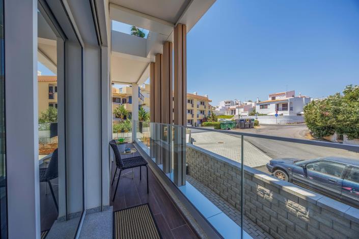 Image No.23-3 Bed Apartment for sale