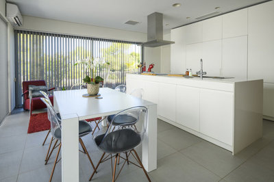 o1hk3qb6ie1cm9i53g8j1t5b1b6v22