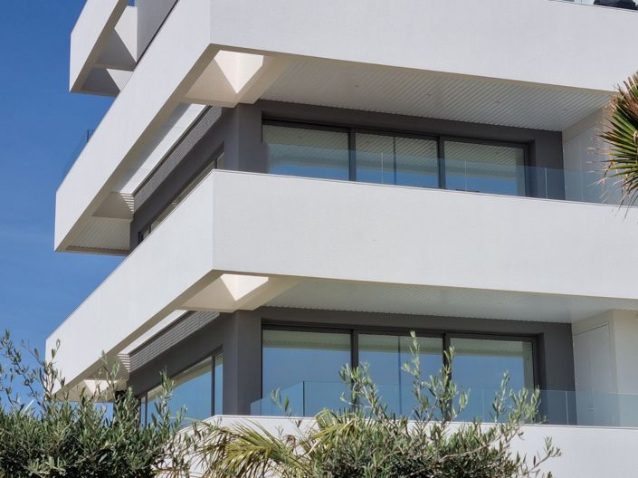 Image No.3-3 Bed Apartment for sale