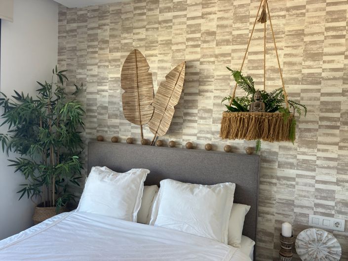 Image No.12-2 Bed Apartment for sale