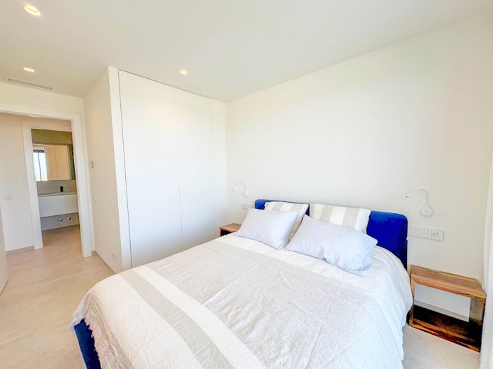 Image No.15-2 Bed Apartment for sale