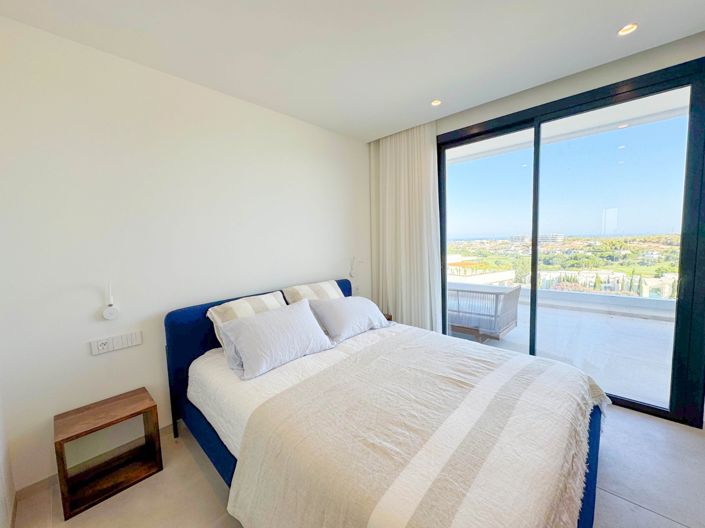 Image No.17-2 Bed Apartment for sale