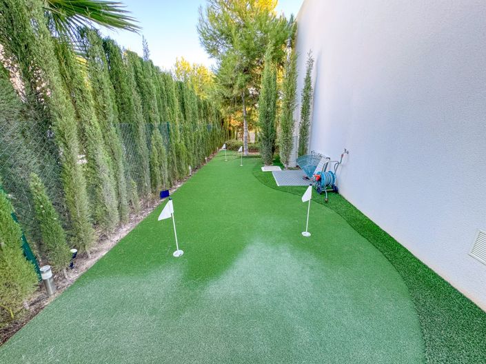 Image No.11-3 Bed Villa for sale