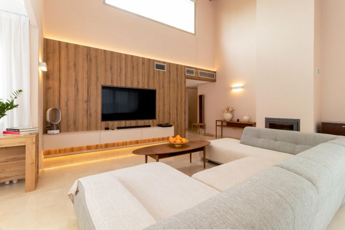 Image No.10-4 Bed Villa for sale