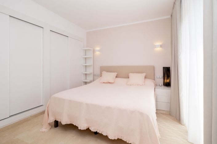 Image No.27-4 Bed Villa for sale