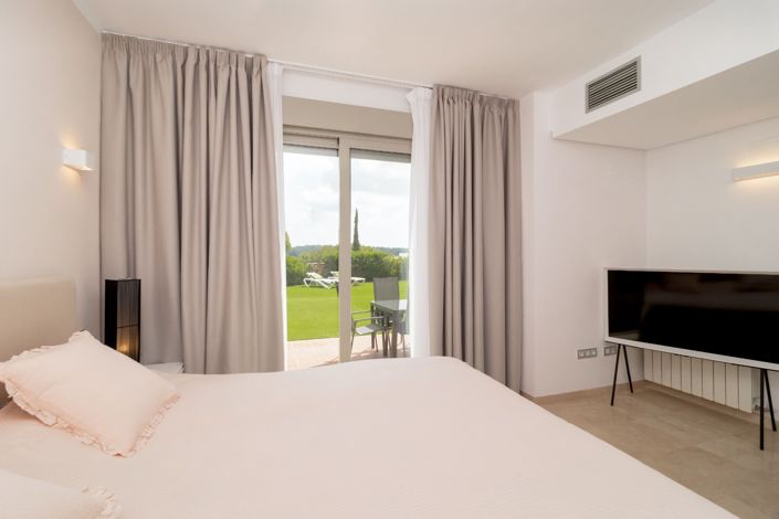 Image No.28-4 Bed Villa for sale