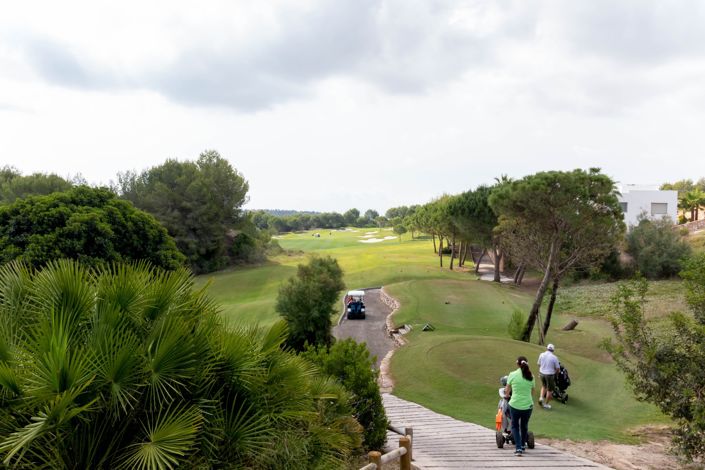 Image No.3-4 Bed Villa for sale